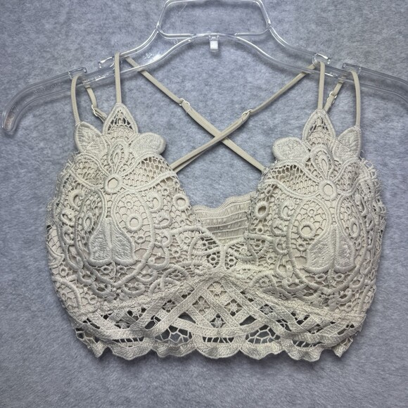 Wishlist Tops - Ivory Cream Boho Laced Crop Top Bralette Crochet Cottagecore Romantic Festival